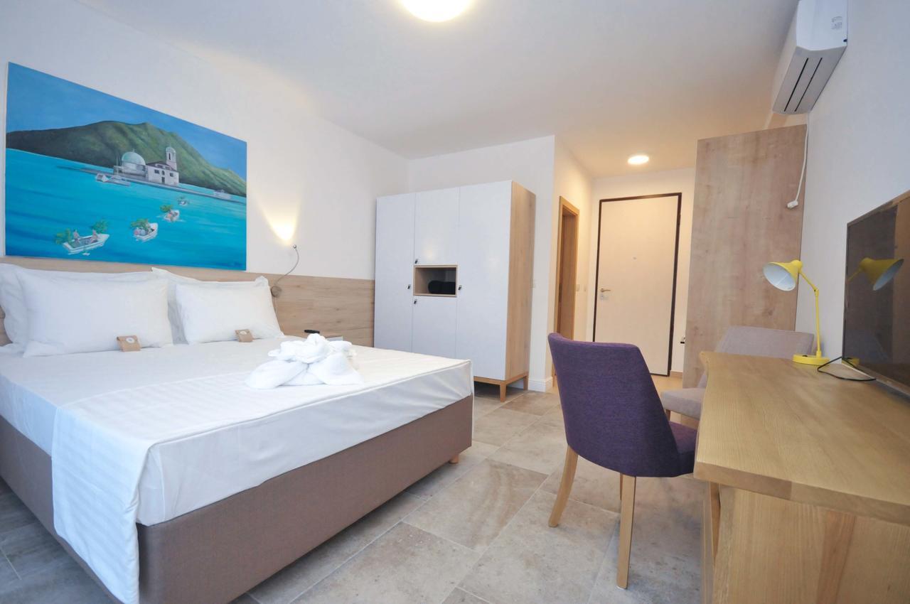 Corso Levante Luxury Suites Petrovac エクステリア 写真