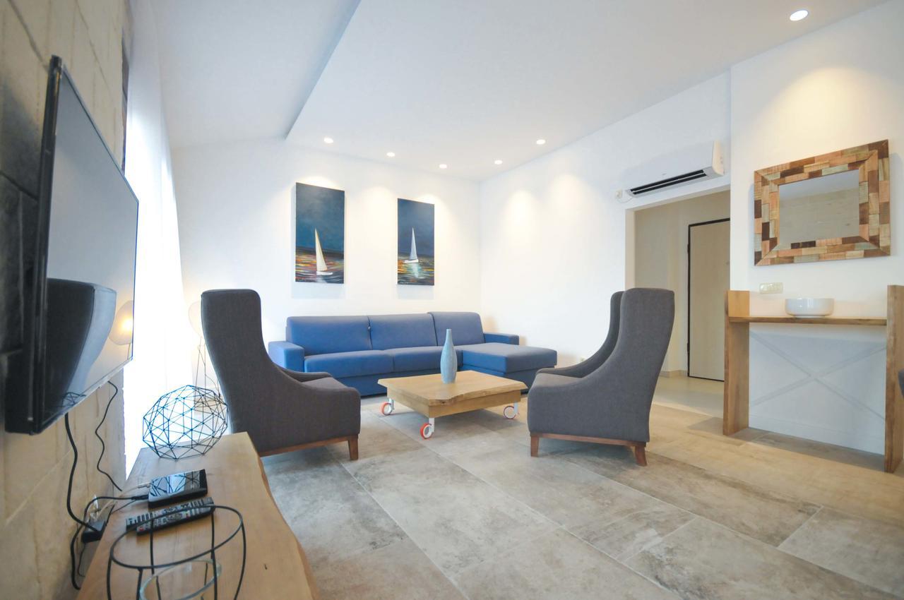 Corso Levante Luxury Suites Petrovac エクステリア 写真