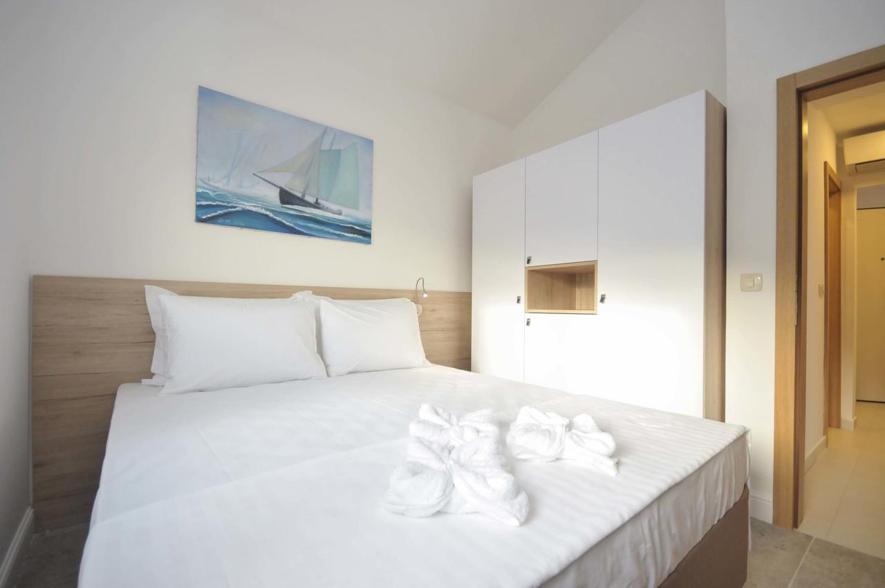 Corso Levante Luxury Suites Petrovac エクステリア 写真