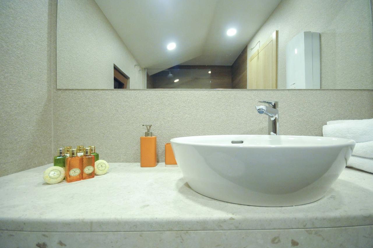 Corso Levante Luxury Suites Petrovac エクステリア 写真