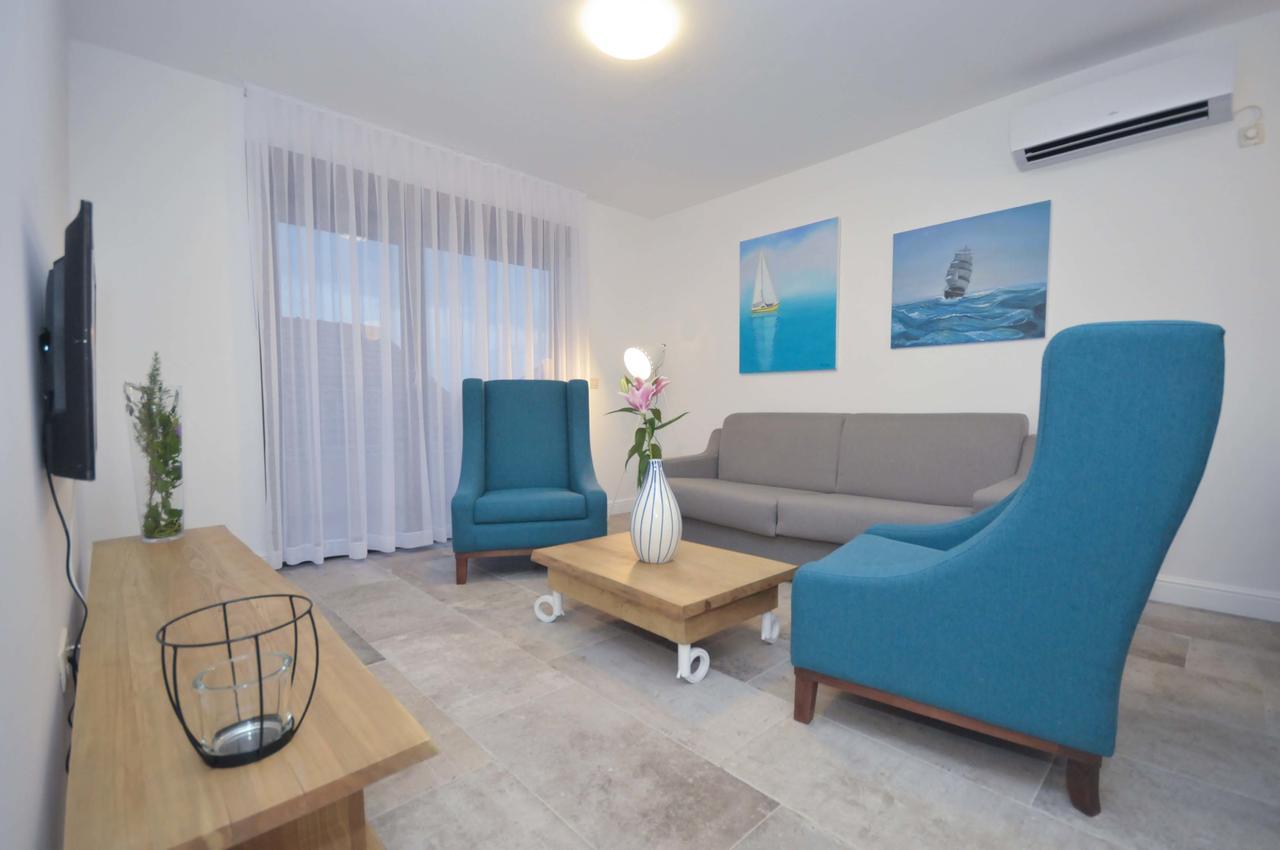 Corso Levante Luxury Suites Petrovac エクステリア 写真