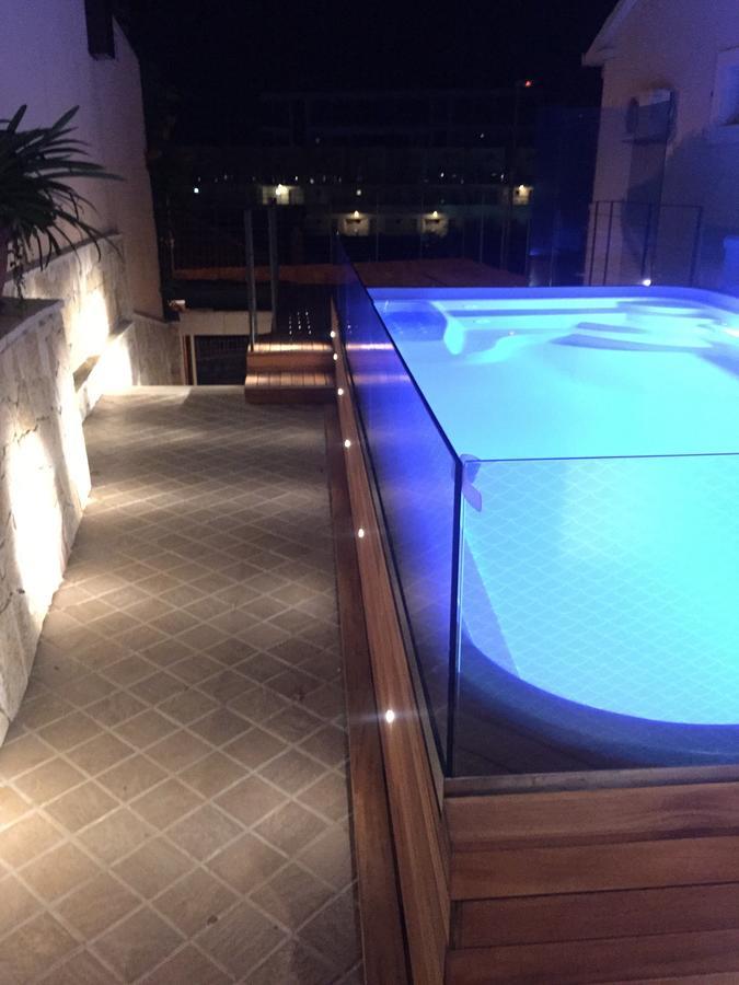 Corso Levante Luxury Suites Petrovac エクステリア 写真