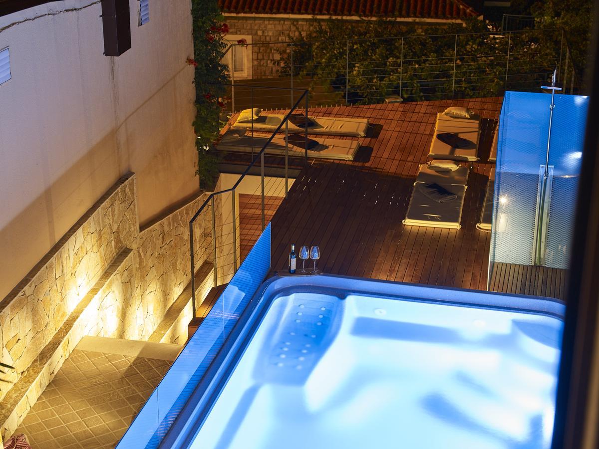 Corso Levante Luxury Suites Petrovac エクステリア 写真
